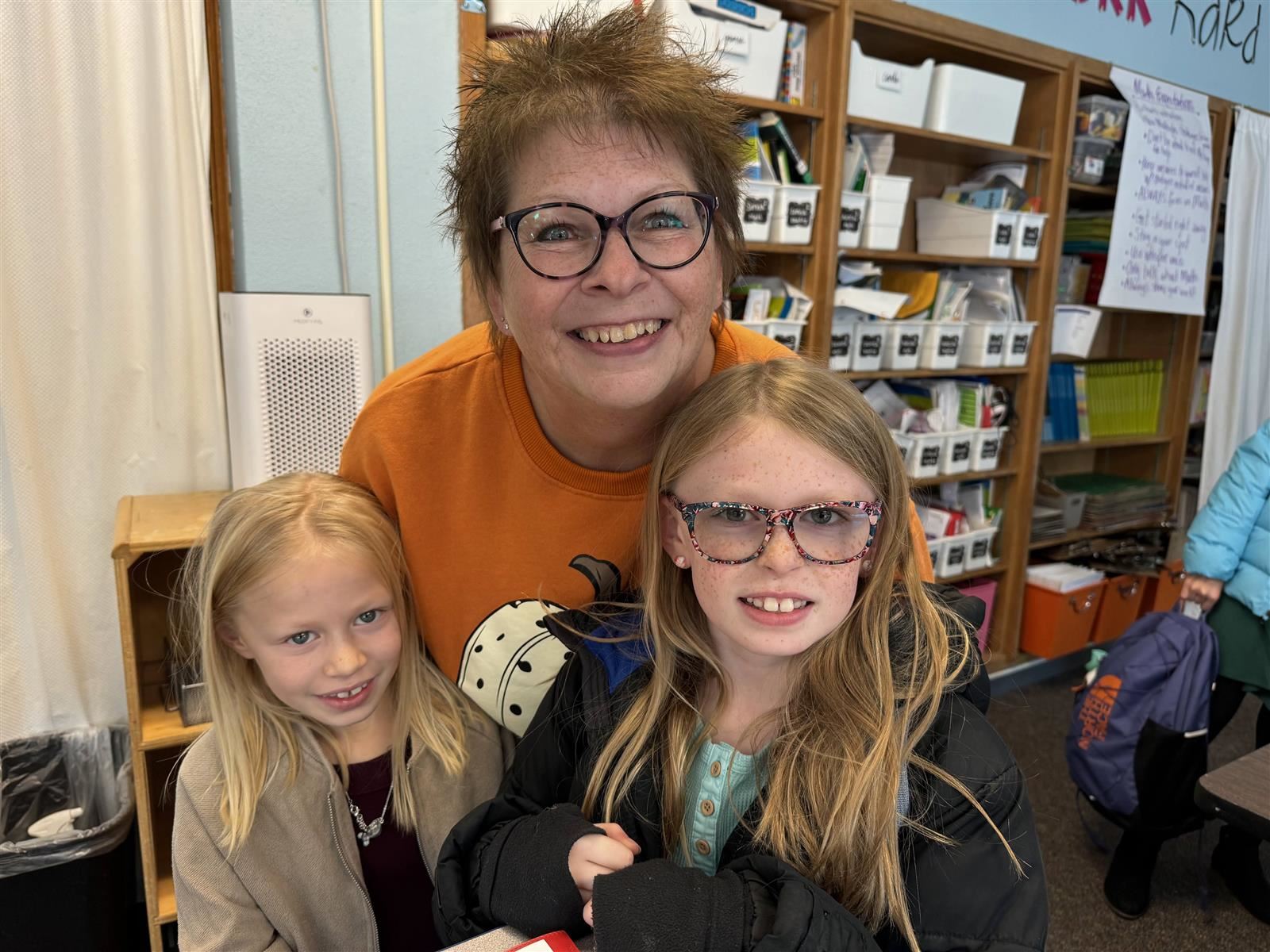  Shirley Hills Hosts Annual 'Grandfriends' Day'